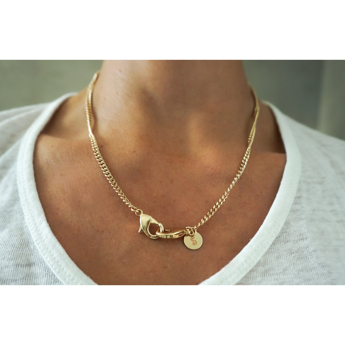 Bijou maillon fin OR