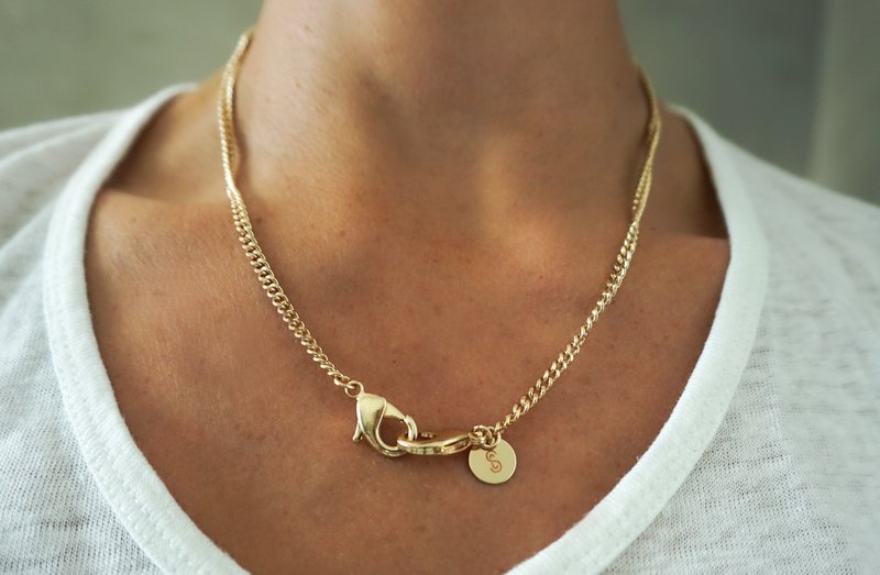 Bijou maillon fin OR