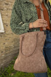 hand/shoulder bag dark brown curvy