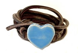 Bracelet leather lace with heart aqua blue
