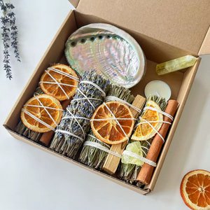 7-piece smoking set with rosemary, Palo Santo, Citrin & Abalone shell