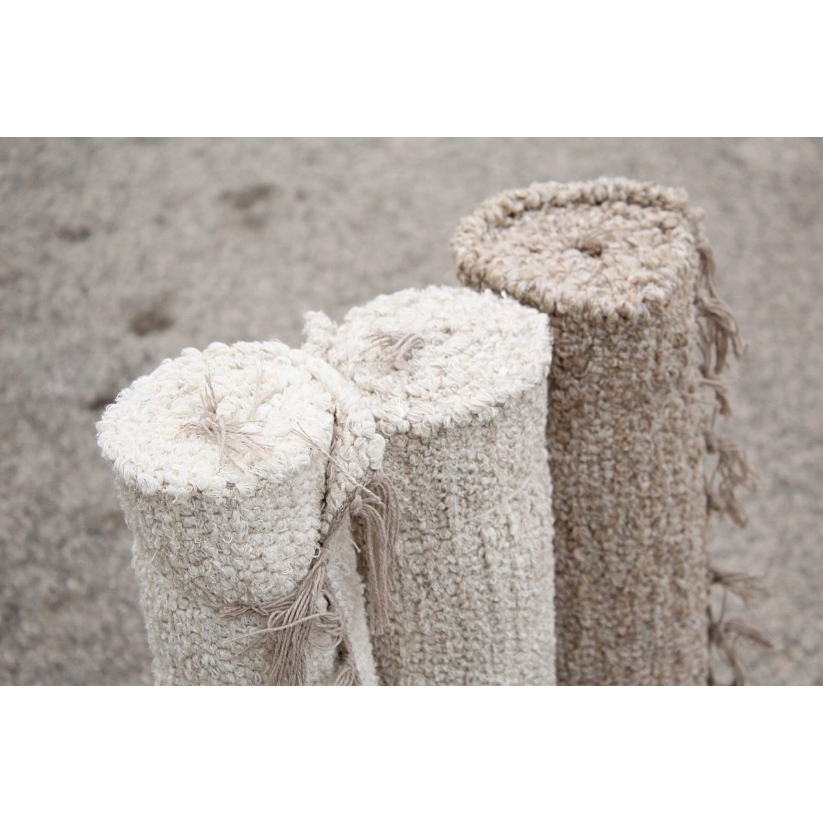Luxury SMALL 110/60cm  Portuguese Amélia RUG Super Soft & Comfortable
