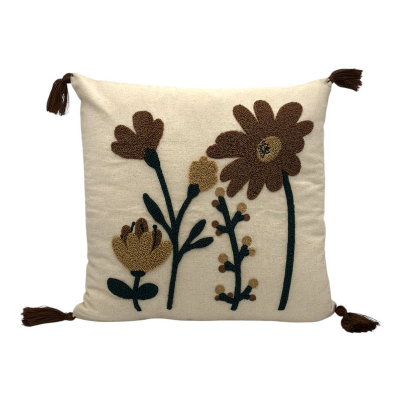 Decorative pillow with punch embroidery - flower - Margerite - 43 x 43cm