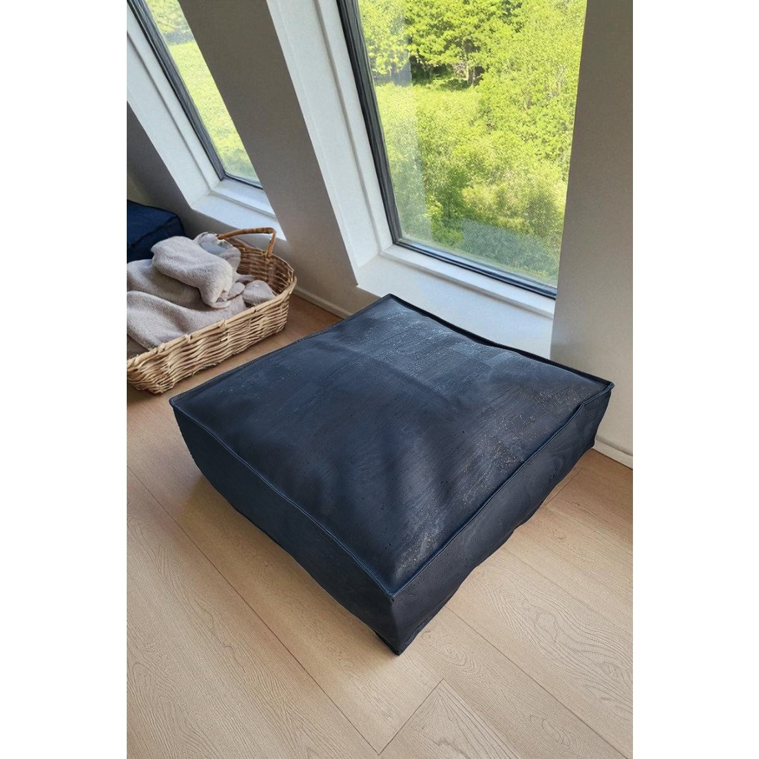 Blu maestoso | Collezione di sughero | Pouf e seduta a terra