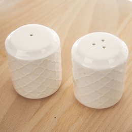 Porzellan mit Salz- und Pfefferschütteln mit Ständer WhiteLine 3 PCs