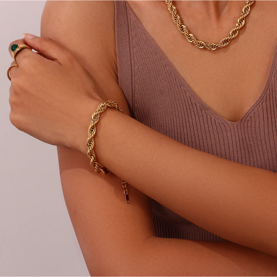 Esmeralda - 8mm Twist Bracelet Gold