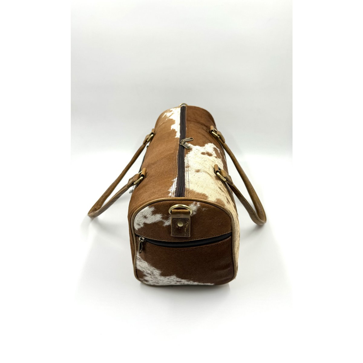 Handmade Leather & Natural Fur Travel Bag – Artisan 42cm "Apex" Duffle & Unique Unisex Weekender
