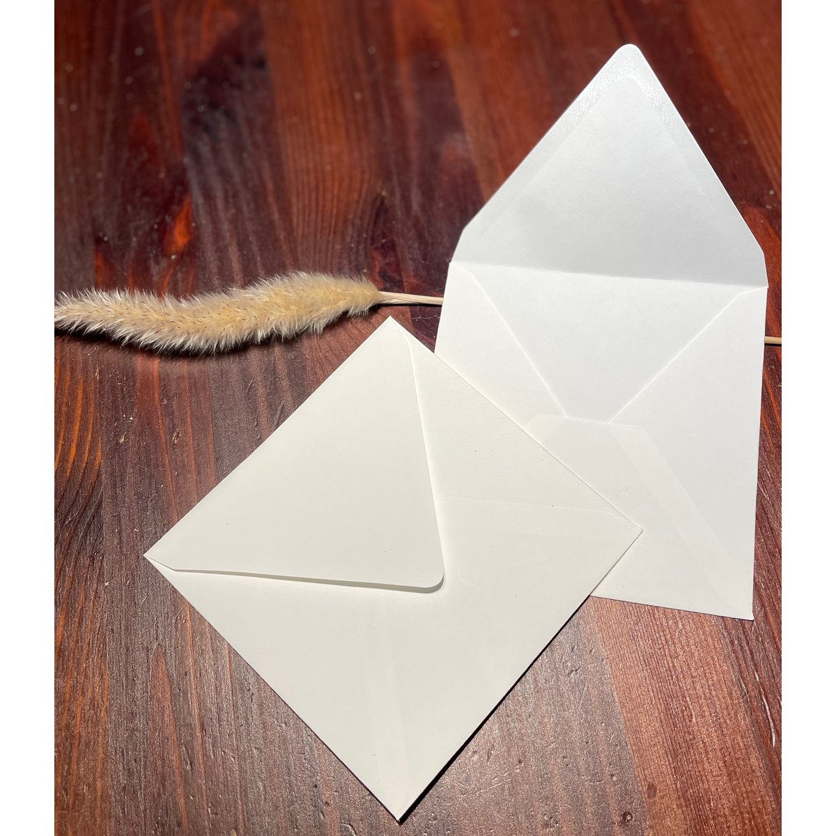 Envelop van handgeschept papier 13x13cm