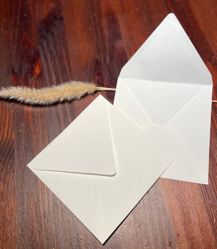 Konvolut lavet af håndlavet papir 13x13cm