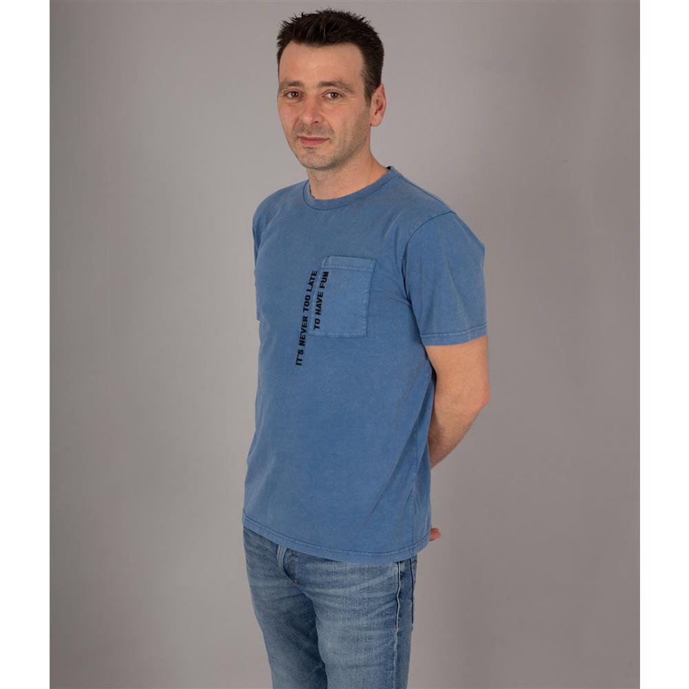 T-shirt jamais trop tard
