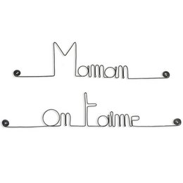 Mother's Day Gift "Mom we love you" - Wire Wall Decoration