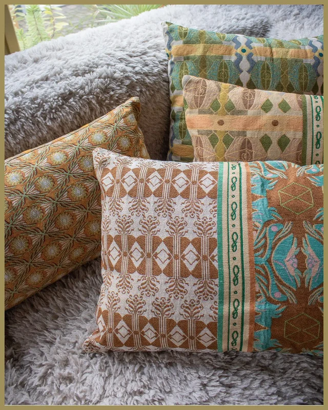 Coussin NIN-NIT Mouvement Classiques | 100% coton tissé | décoratif avec ambiance plage, rayures et imprimé nature | marron | bleu | turquoises | vert d'eau | vert | beige | blanc | 40x60 cm