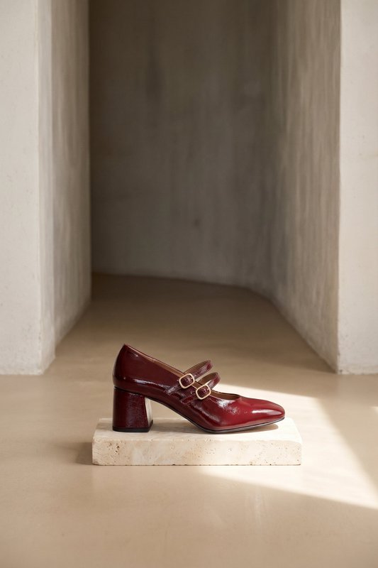 MAITE BURGUNDY – Mary-Jane-Schuhe mit doppeltem Riemen und Absatz