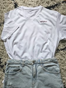 Geborduurd T-shirt 'bonjour'