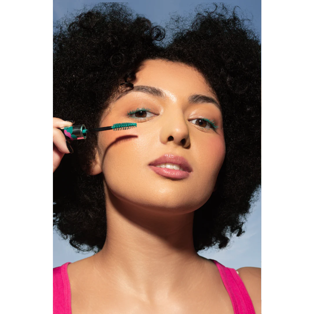 Fir green mascara
