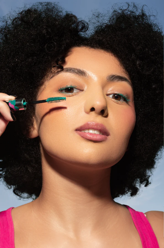 Fir green mascara