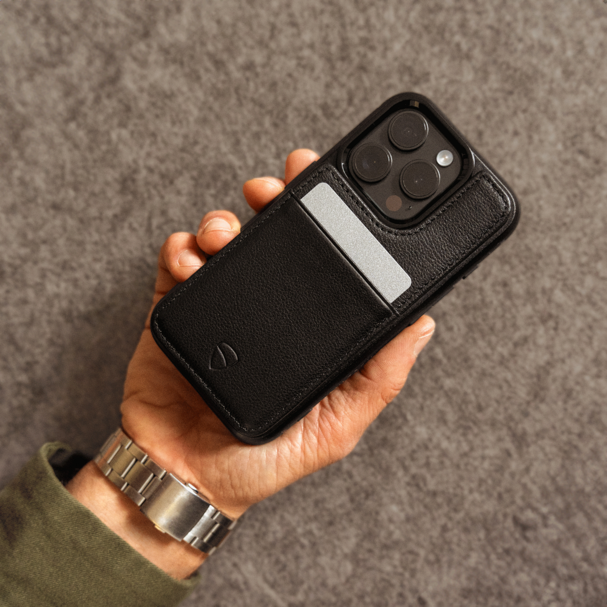 Etui-portfel ETON do iPhone'a 16 Pro