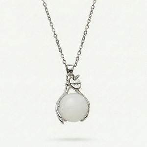 White Quartz Embrace Necklace Silver