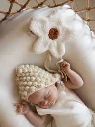 PACIFIER HOLDER/CUDDLY TOY DAISY