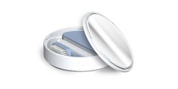 Bright smile IceTower bathroom accessory in Blanc & Bleu, Bleu & Blanc, Lilas & Blanc, Noir & Bleu colors.