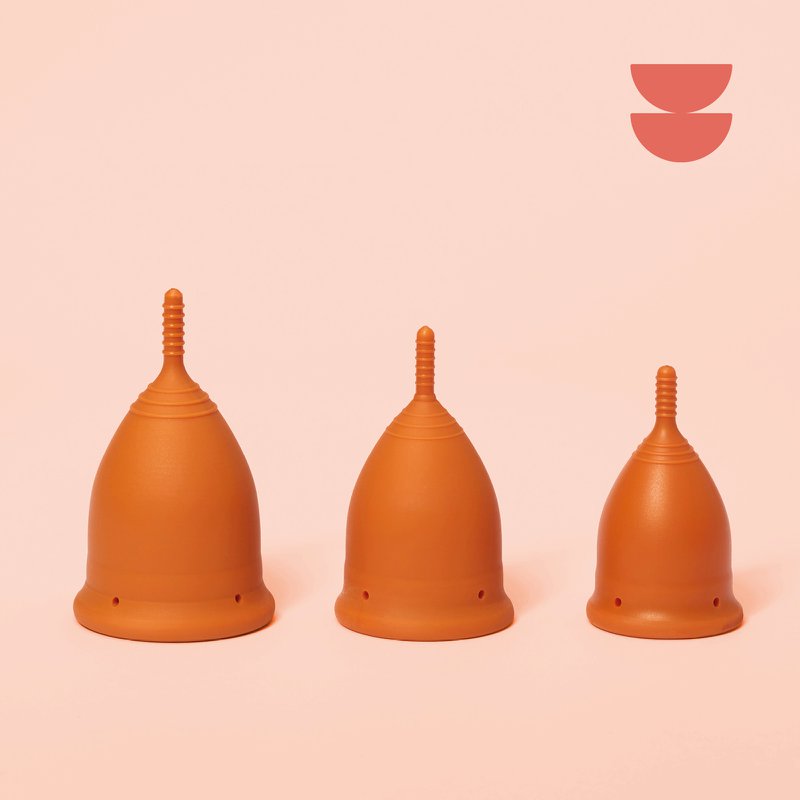 guddommelig menstruationskop I Blød l Nugget Gold l Størrelse M