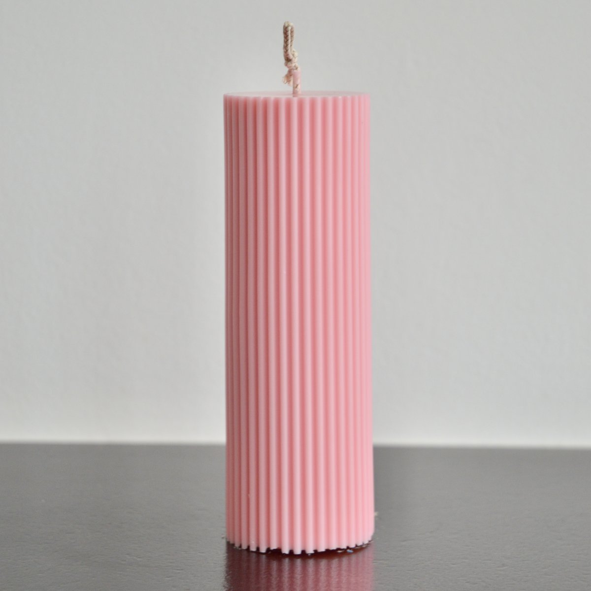Gekleurde kaars Marzia MM POP collectie