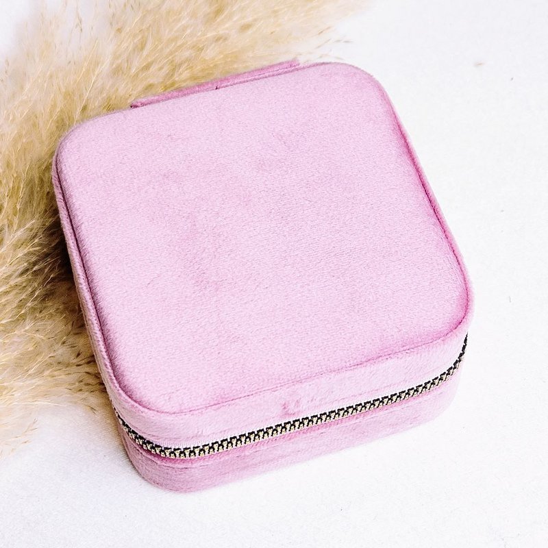 Jewelry travel case pink