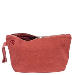 nantucked red