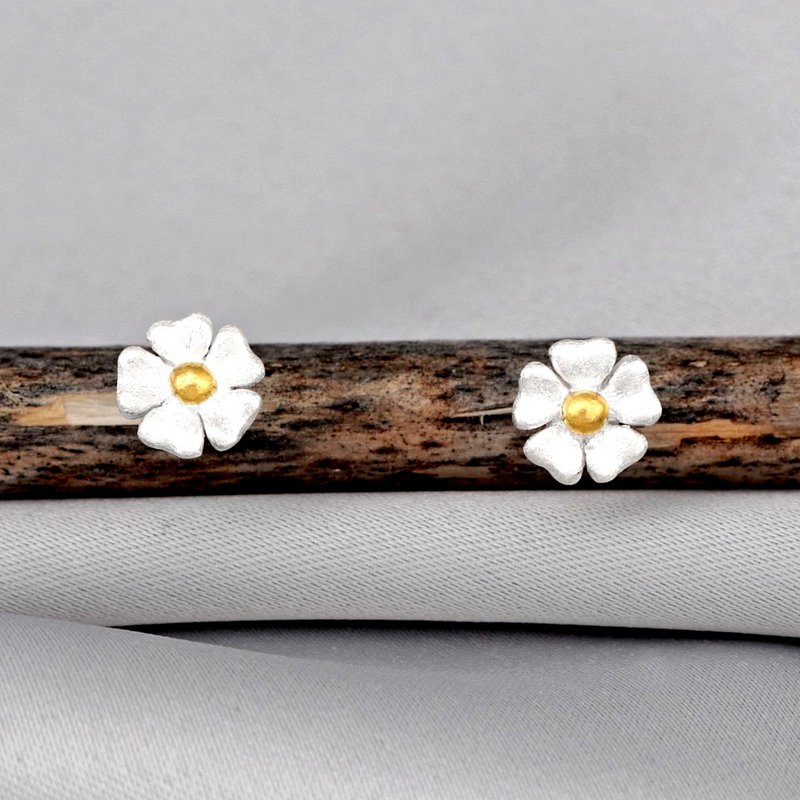 Buttercup Mini Stud Earrings - 925 Sterling Silver - OHR925-44