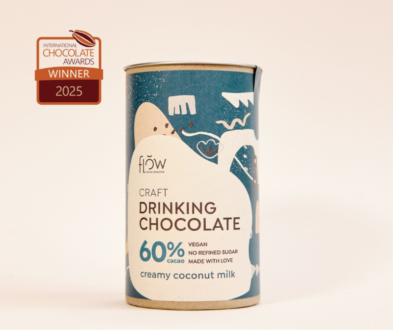 DRIKKE VARM CHOKOLADE 60% MED KOKOSMÆLK. BØNNER TIL KOP