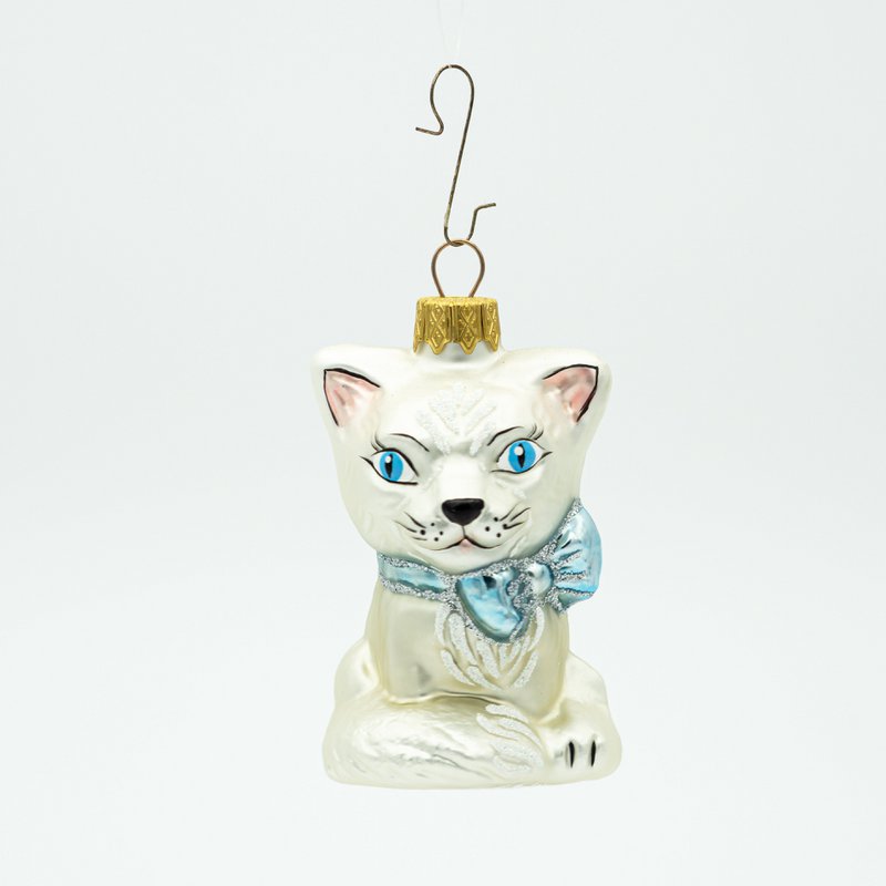 Gatto con decorazione ad albero di prua