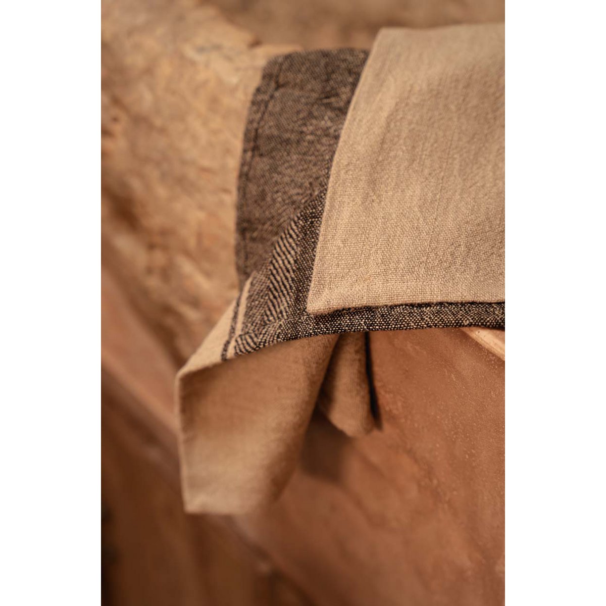 The Linen Moody Keukenhanddoek - Naturel Zwart - 50x70