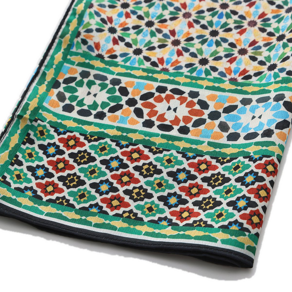 Arabesque tegelwerk satijnen sjaal Naima