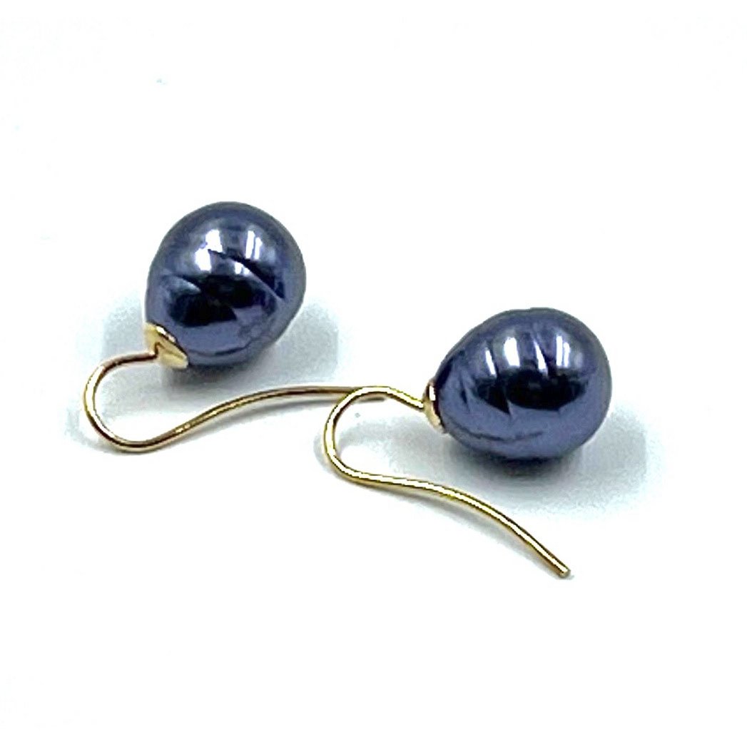 Pearl earrings dark submarine blue
