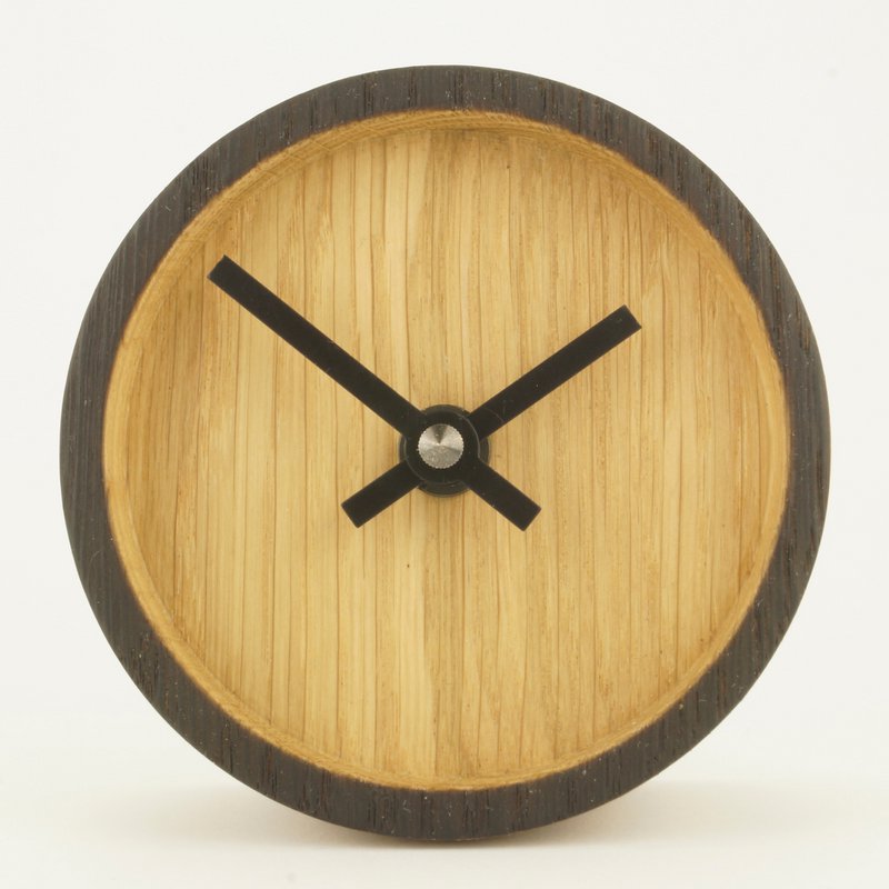 Table Clock Cylinder Carbo