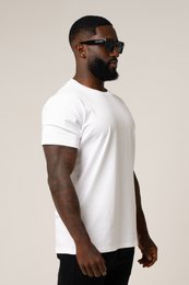 T-shirt i bomuld til hverdag