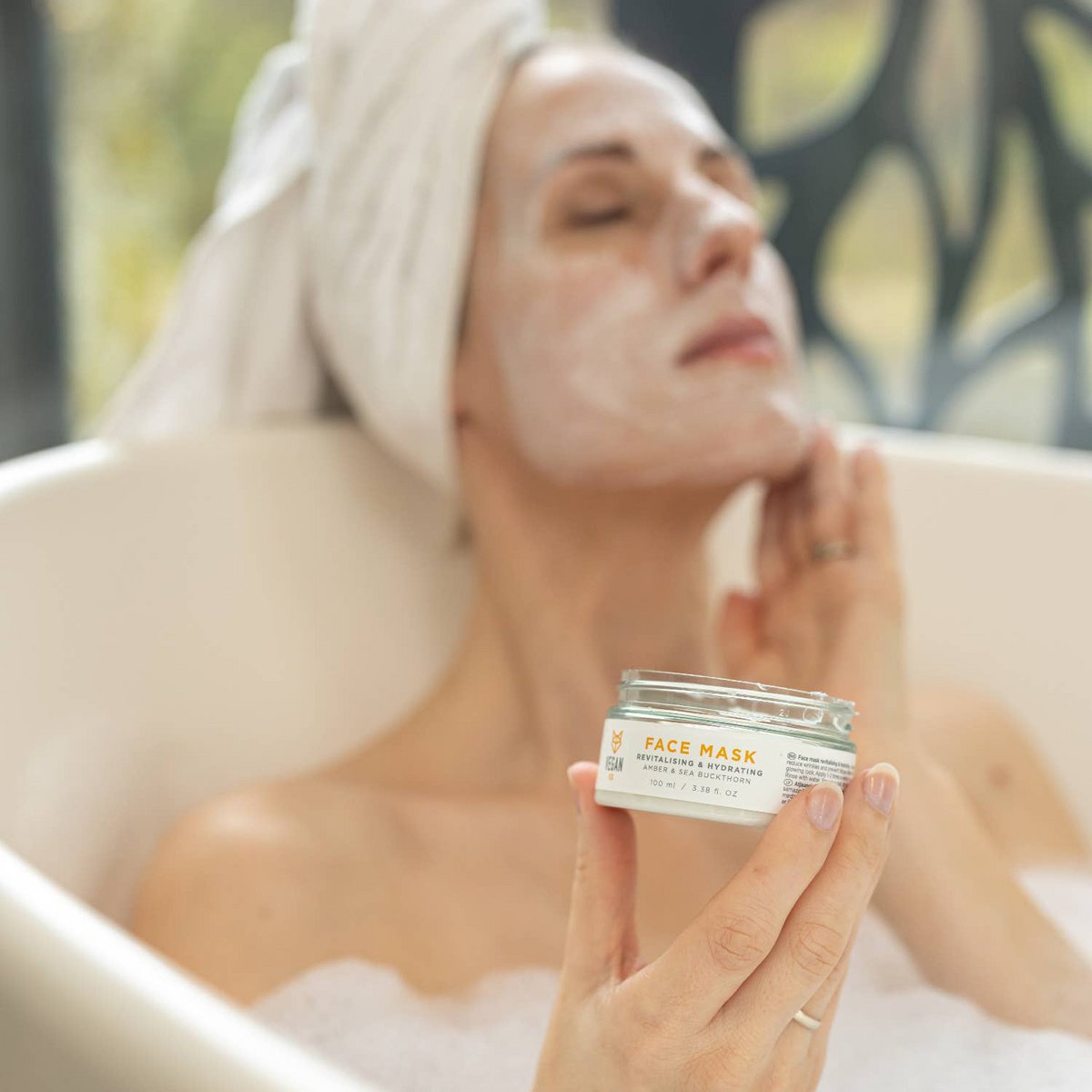 Mascarilla facial revitalizante e hidratante