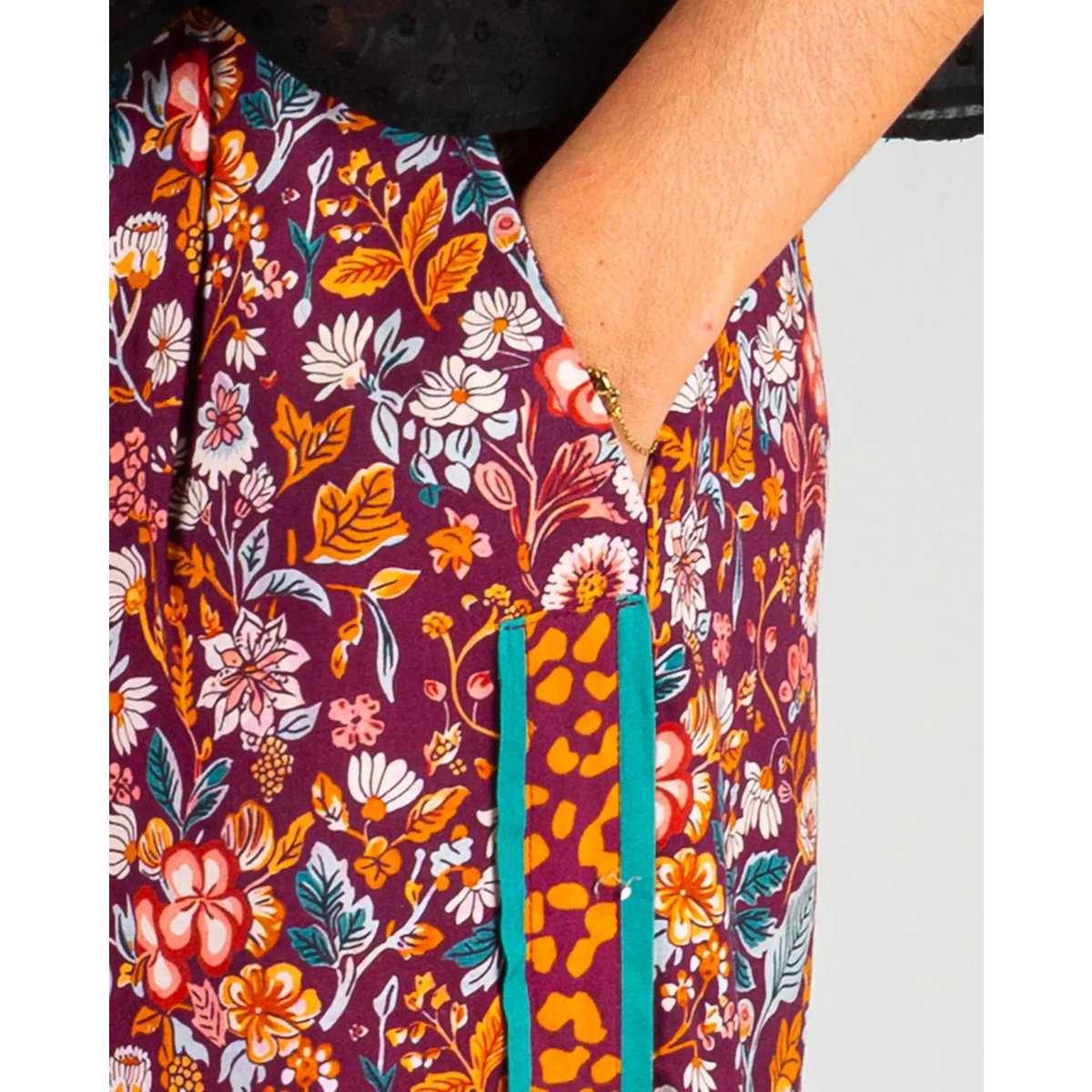 Le pantalon fluide femme imprimé Morris violet