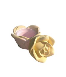 Exklusiv von mir hergestellt! Rosenförmige Box