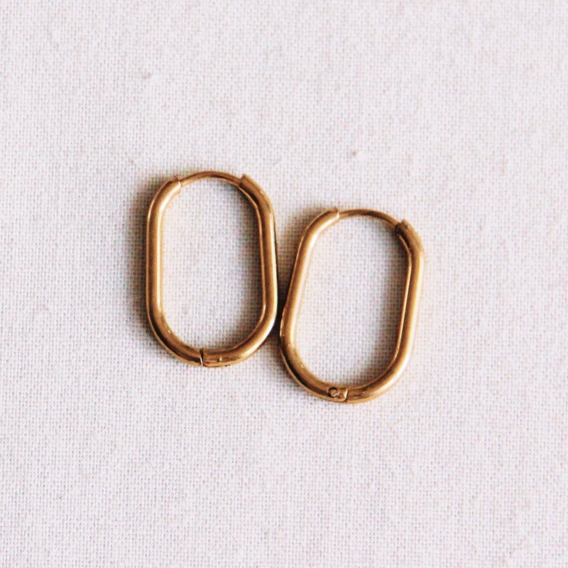 EA562: Rustfrit stål creol oval 21mm "basic" - guld