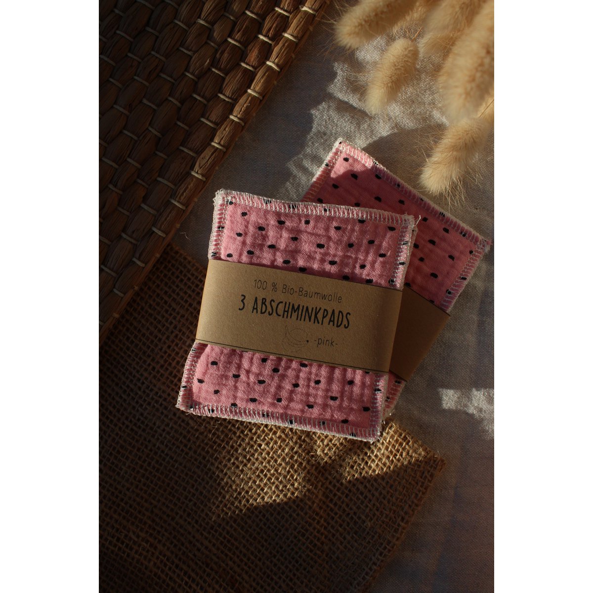 Washable make-up removal pad