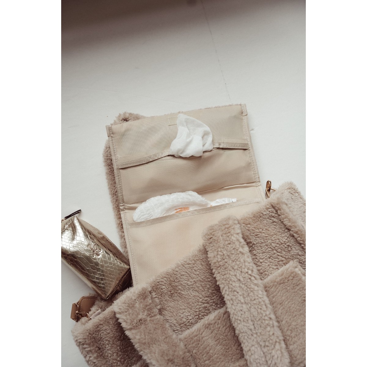 Diaper pouch