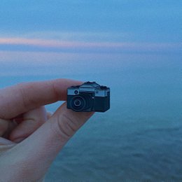 Enamel Pin "Film Camera"