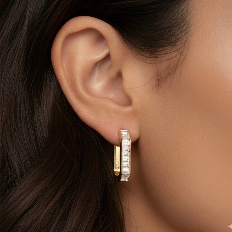 ELETTRA - Geometric earring in gold-plated steel