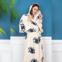Ensemble peignoir et serviette turque contre le mauvais œil
