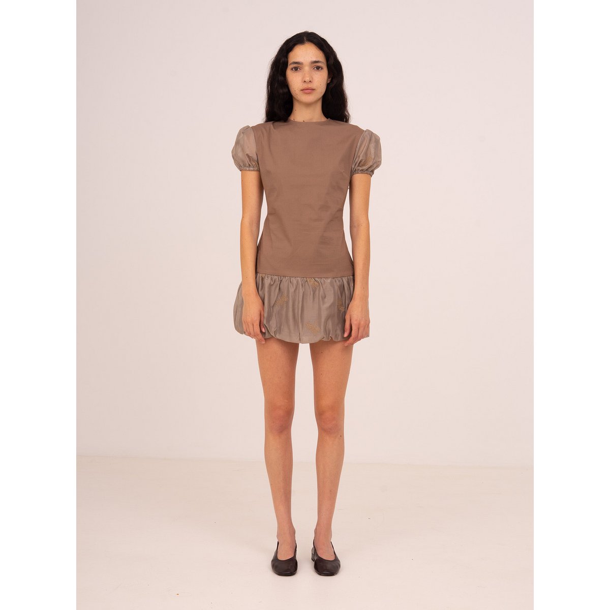 Bruine suiker mini-jurk