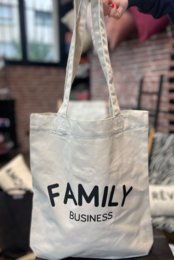 Ecru - Family business