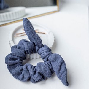 Cotton gauze scrunchy with bow