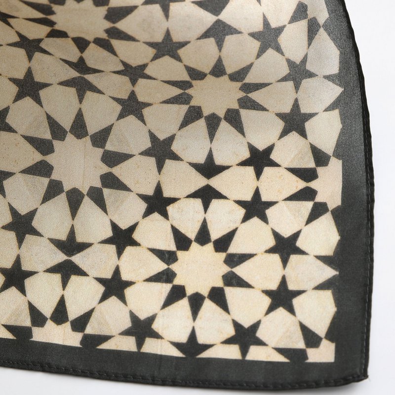 Black and Cream Silk Square Scarf Nujum