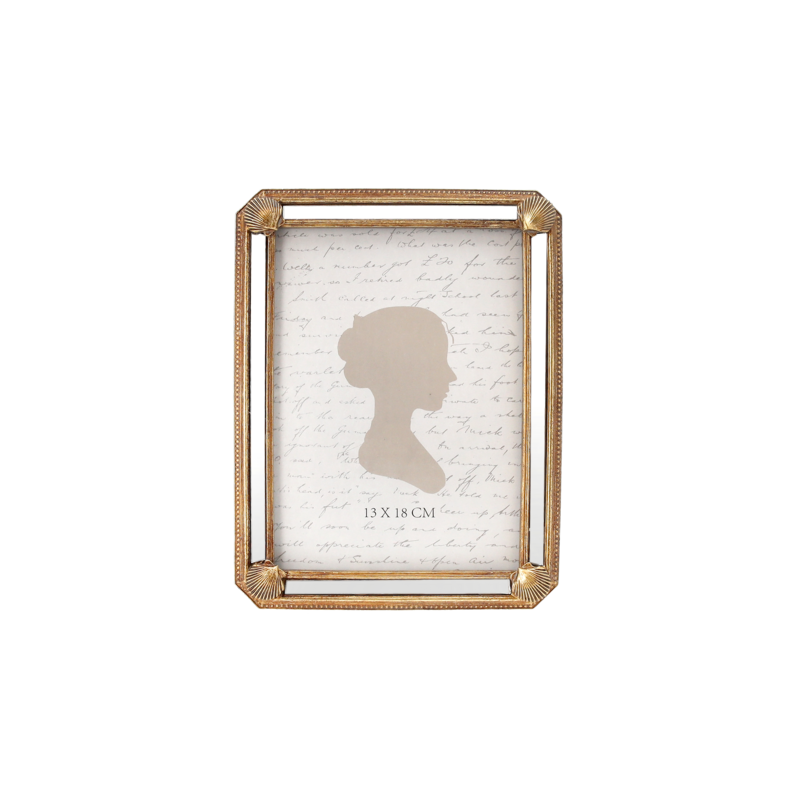 Decorative photo frame in gold resin with shells 21x16 cm